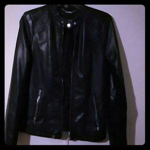 Leather jacket szS  (figure flattering!)  👠💄